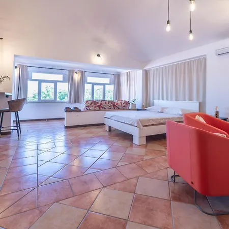 Apartma Kamin *
