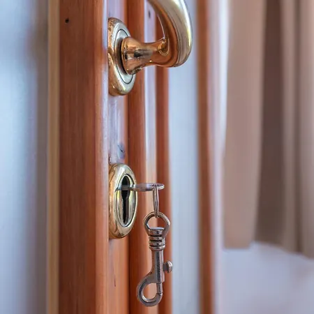Apartma Kamin דירה
